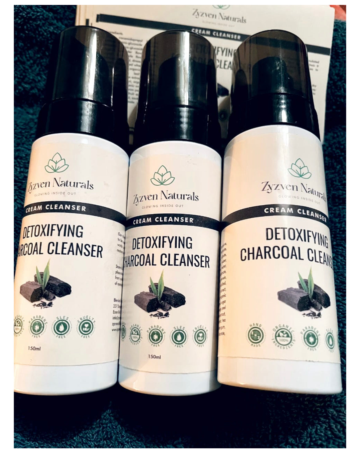 Detoxifying charcoal cleanser